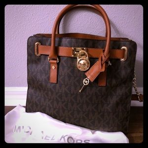 *SOLD* Authentic Michael Kors bag